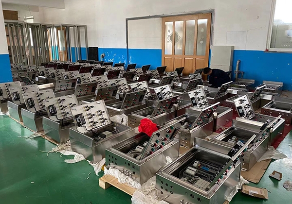 天津不锈钢控制箱